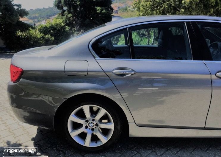 BMW 535 d Auto - 13