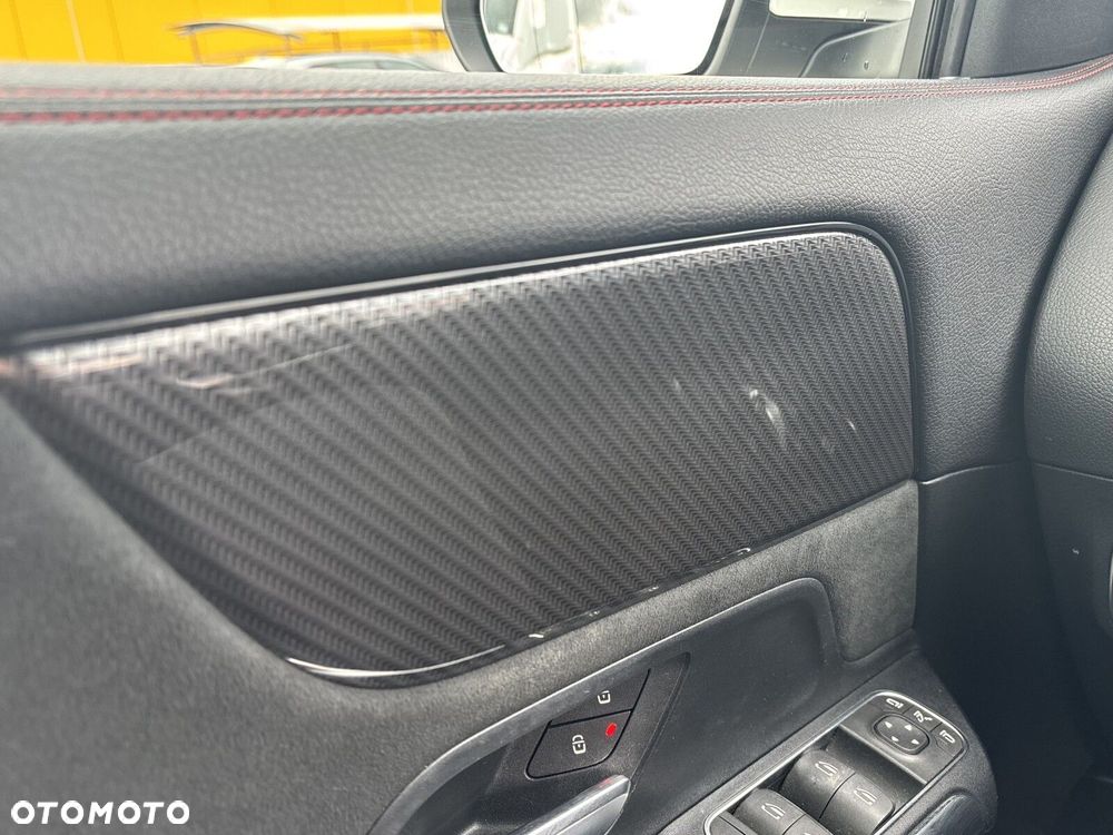 Mercedes-Benz GLA 180 mHEV AMG Line 7G-DCT - 29