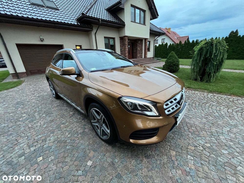 Mercedes-Benz GLA 220 4-Matic AMG Line - 8