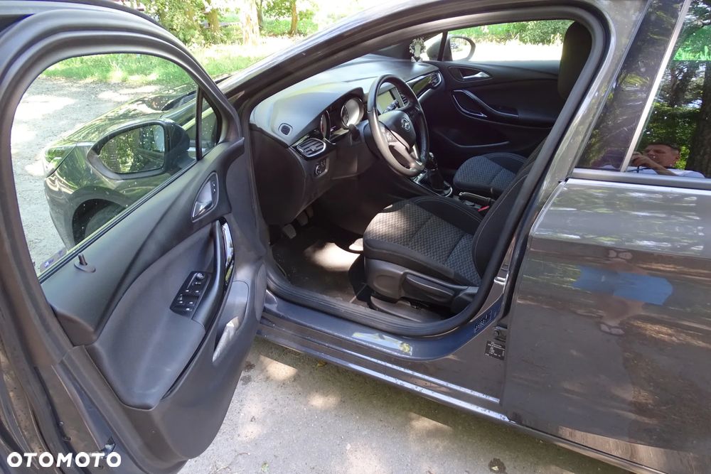 Opel Astra 1.4 Turbo Start/Stop Dynamic - 10