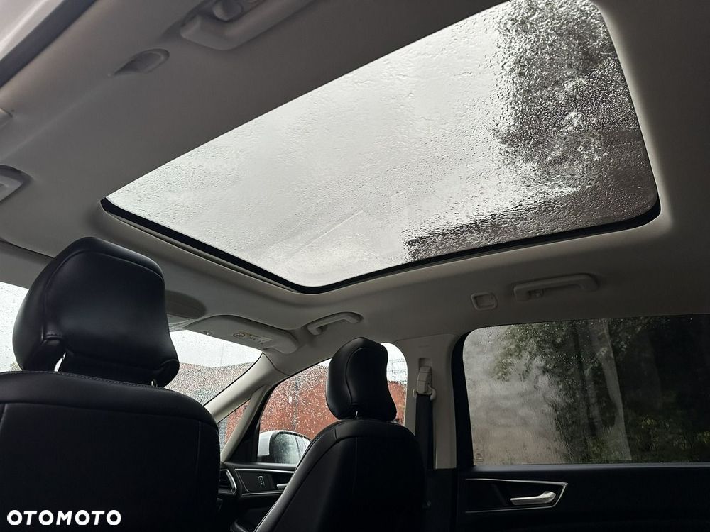 Ford S-Max - 14