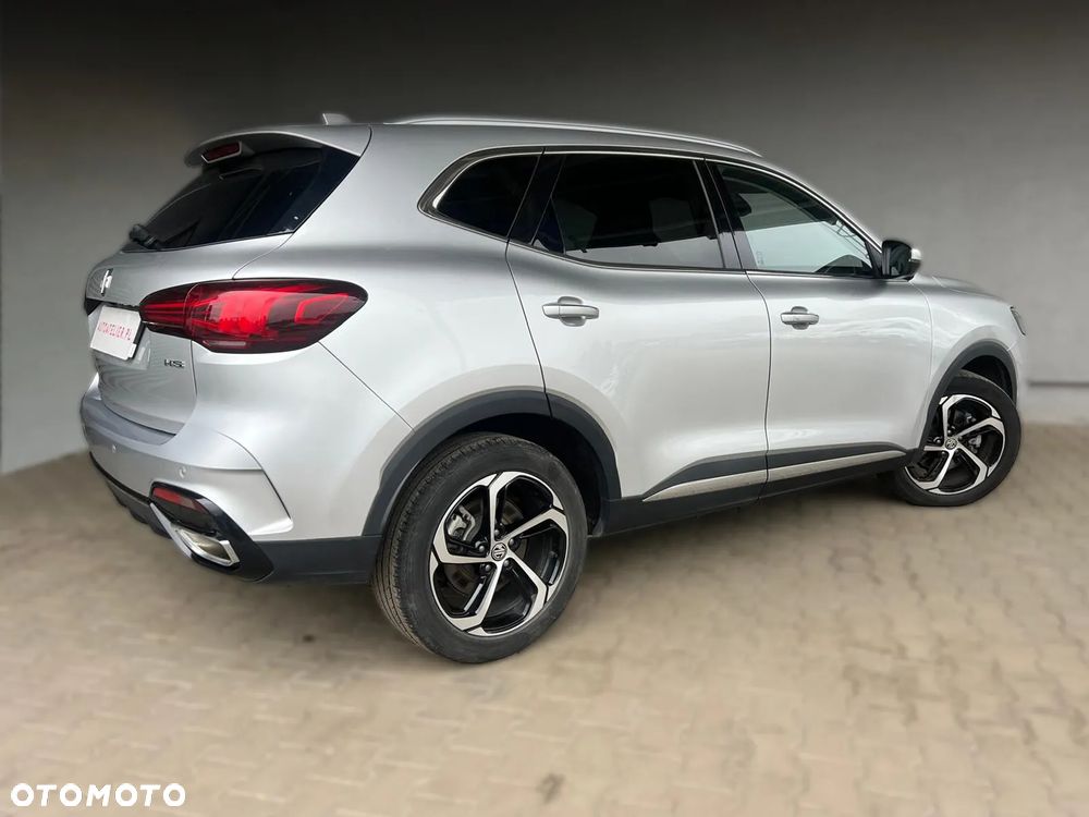 MG HS 1.5 T-GDI Exclusive DCT - 10