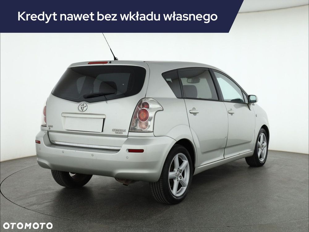 Toyota Corolla Verso - 7