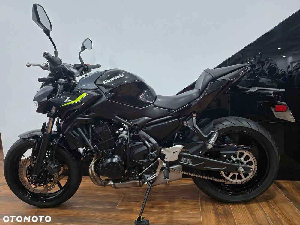 Kawasaki Z 650 - 7