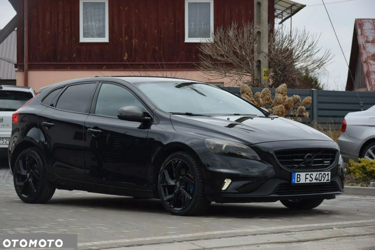 Volvo V40 D4 Drive-E R-Design Kinetic - 1