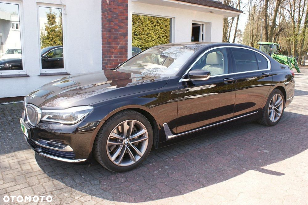 BMW Seria 7 - 2