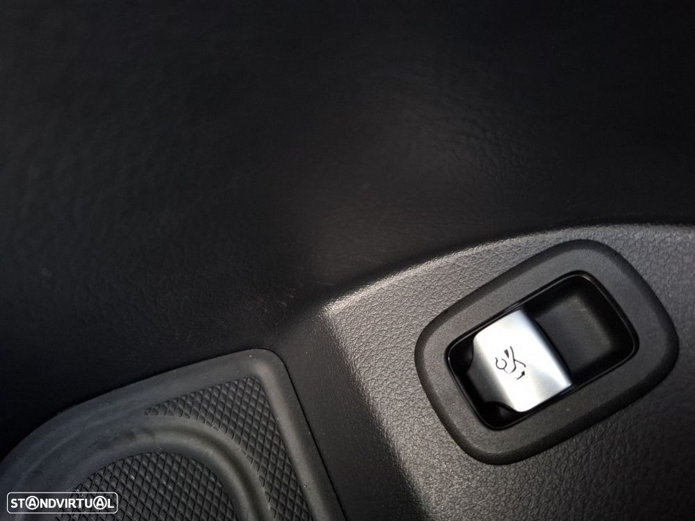 Mercedes-Benz GLC 300 de 4Matic - 22