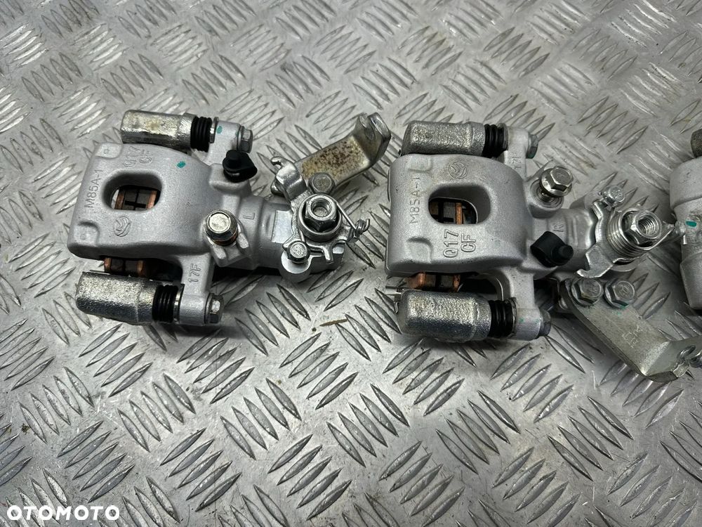 CFMOTO CFORCE 850/1000 G2 ZACISK HAMULCOWY PRZOD TYL