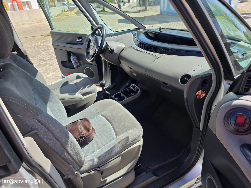 Renault Espace 2.2 dCi Dynamique 5L - 15