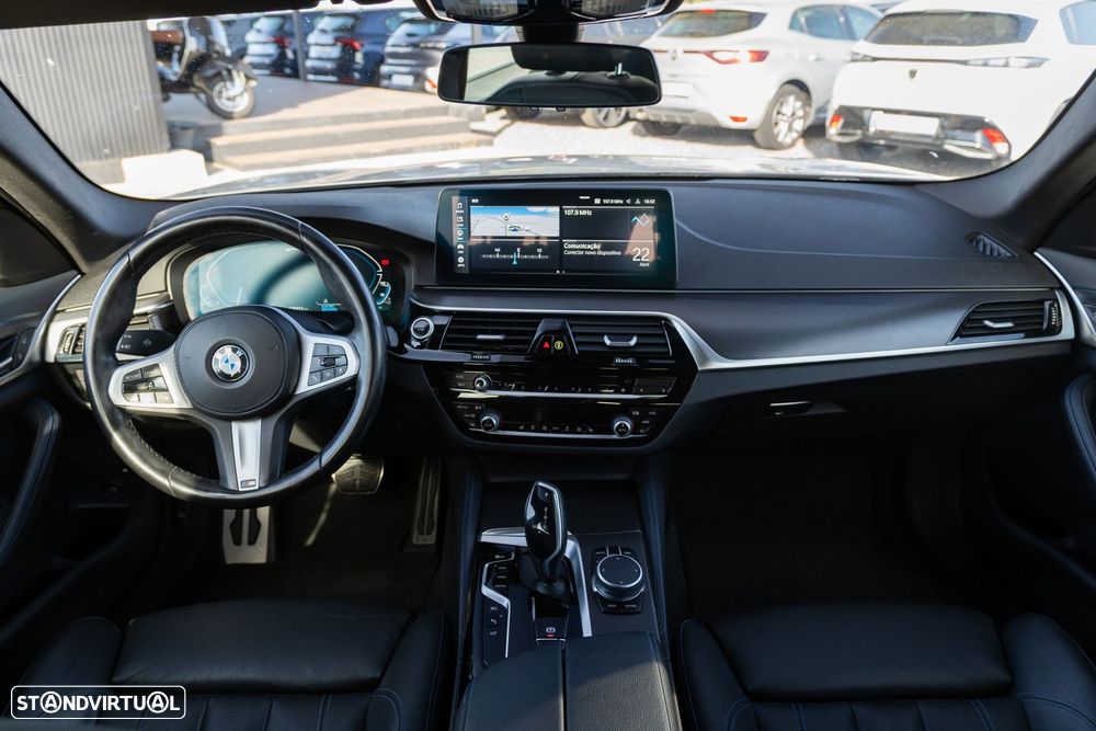 BMW 520 e Pack M - 22