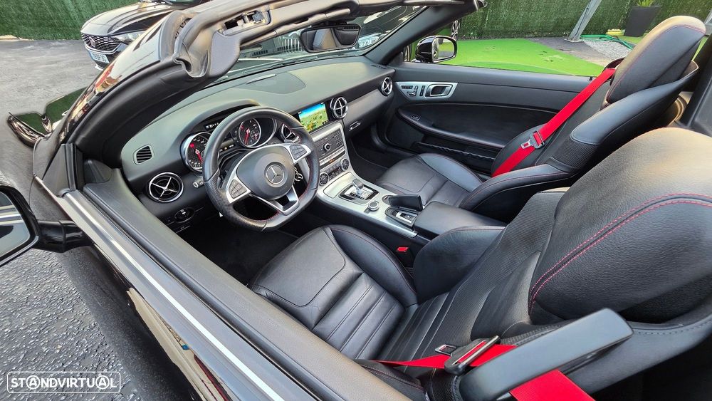 Mercedes-Benz SLC 250 d - 16