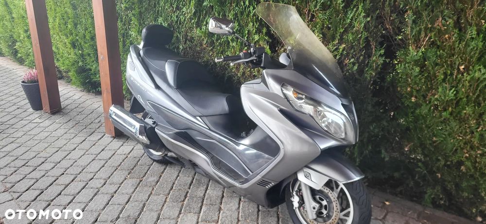 Suzuki Burgman - 1