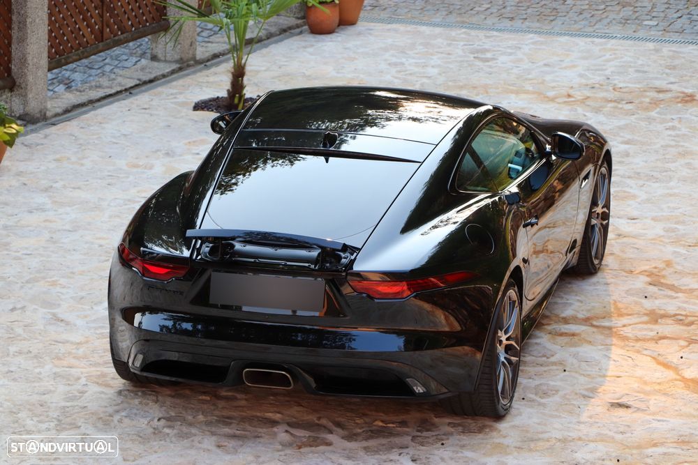 Jaguar F-Type 2.0 i4 R-Dynamic Black - 13