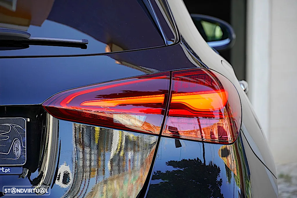 Mercedes-Benz A 250 e AMG Line - 16