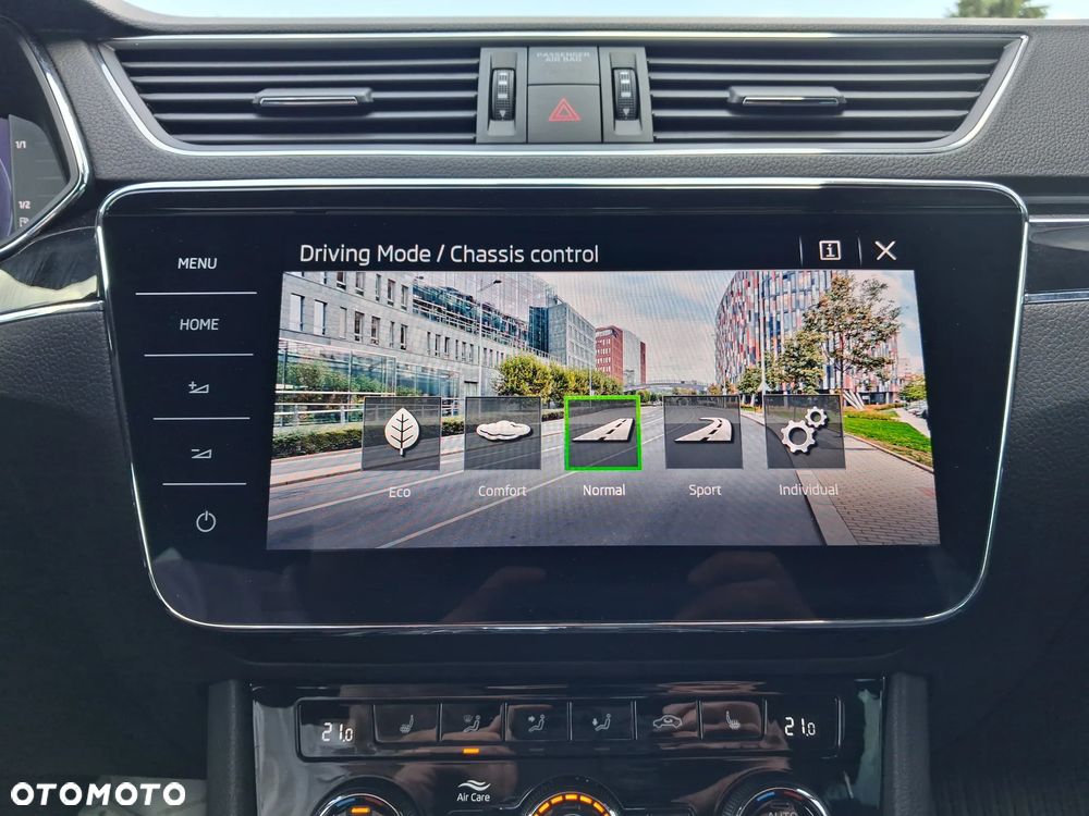 Skoda Superb 2.0 TDI SCR L&K DSG - 28