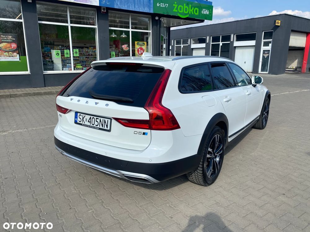 Volvo V90 D5 AWD Momentum - 5