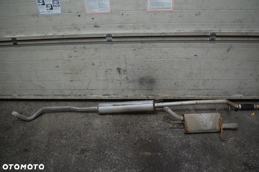 TŁUMIK KOŃCOWY + ŚRODKOWY OPEL CORSA C 1.8 1.6 1.4 5D - 1