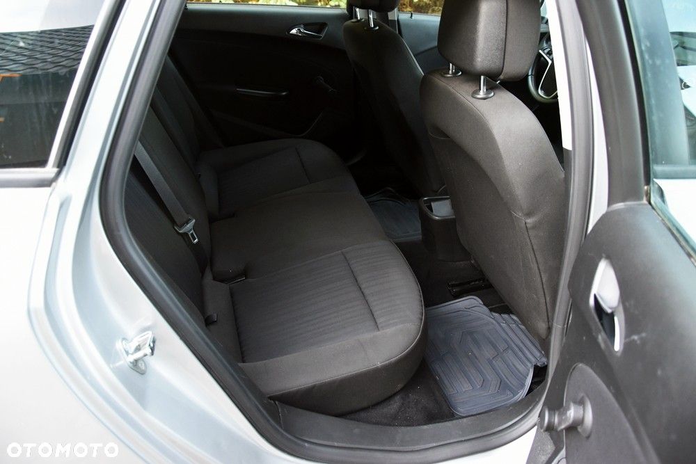 Opel Astra 1.7 CDTI - 8