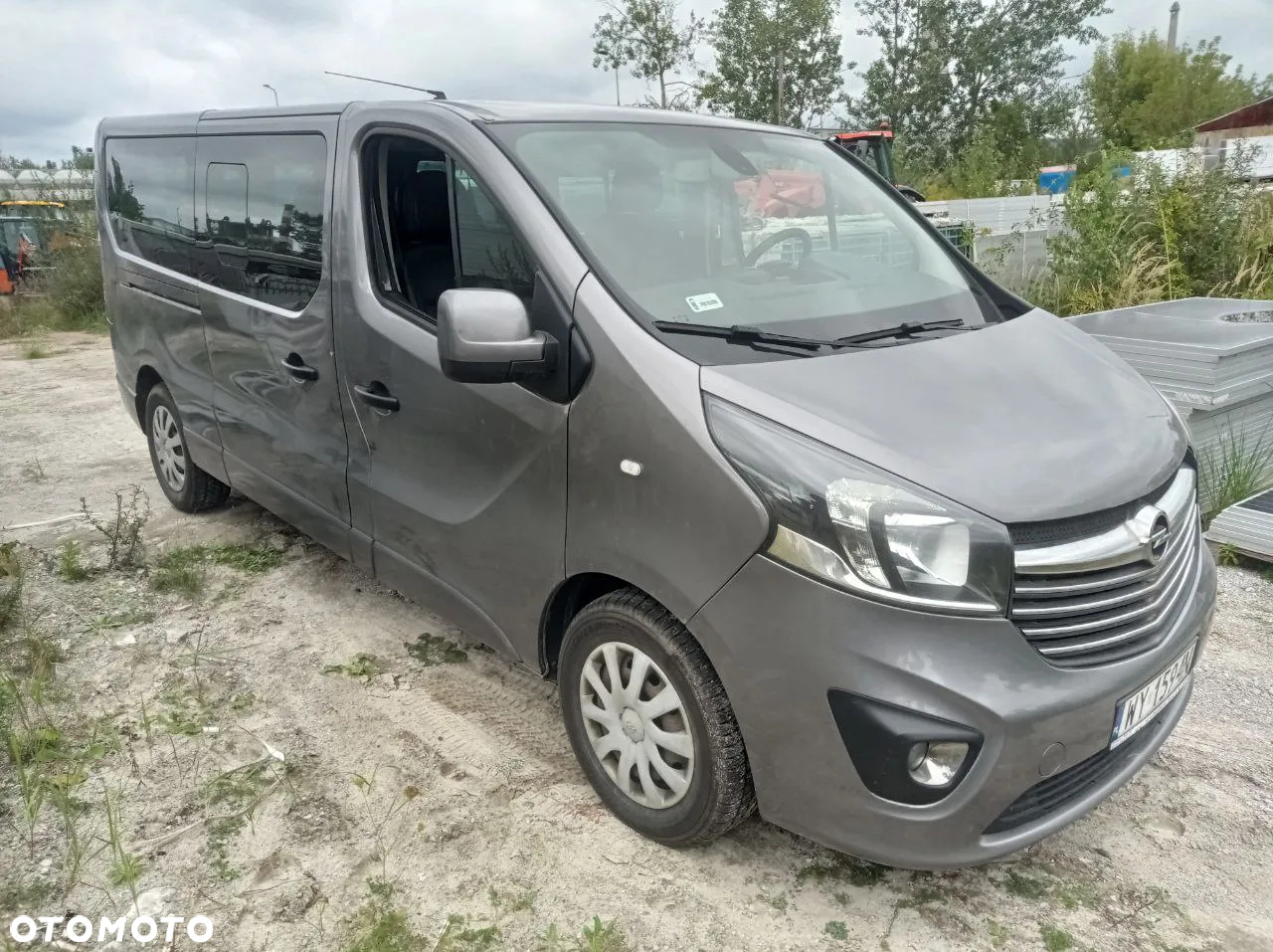 Opel Vivaro - 5