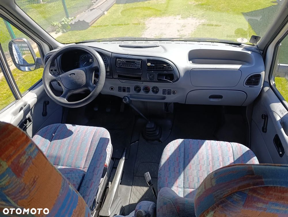 Ford Transit - 7
