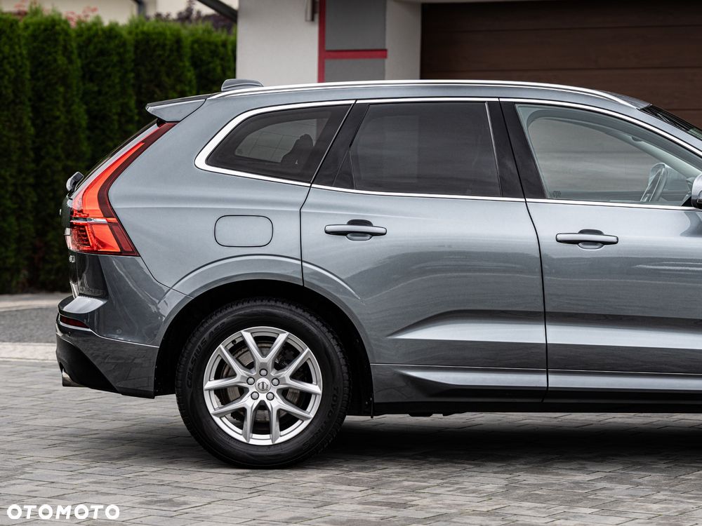 Volvo XC 60 D4 AWD Geartronic RDesign - 8