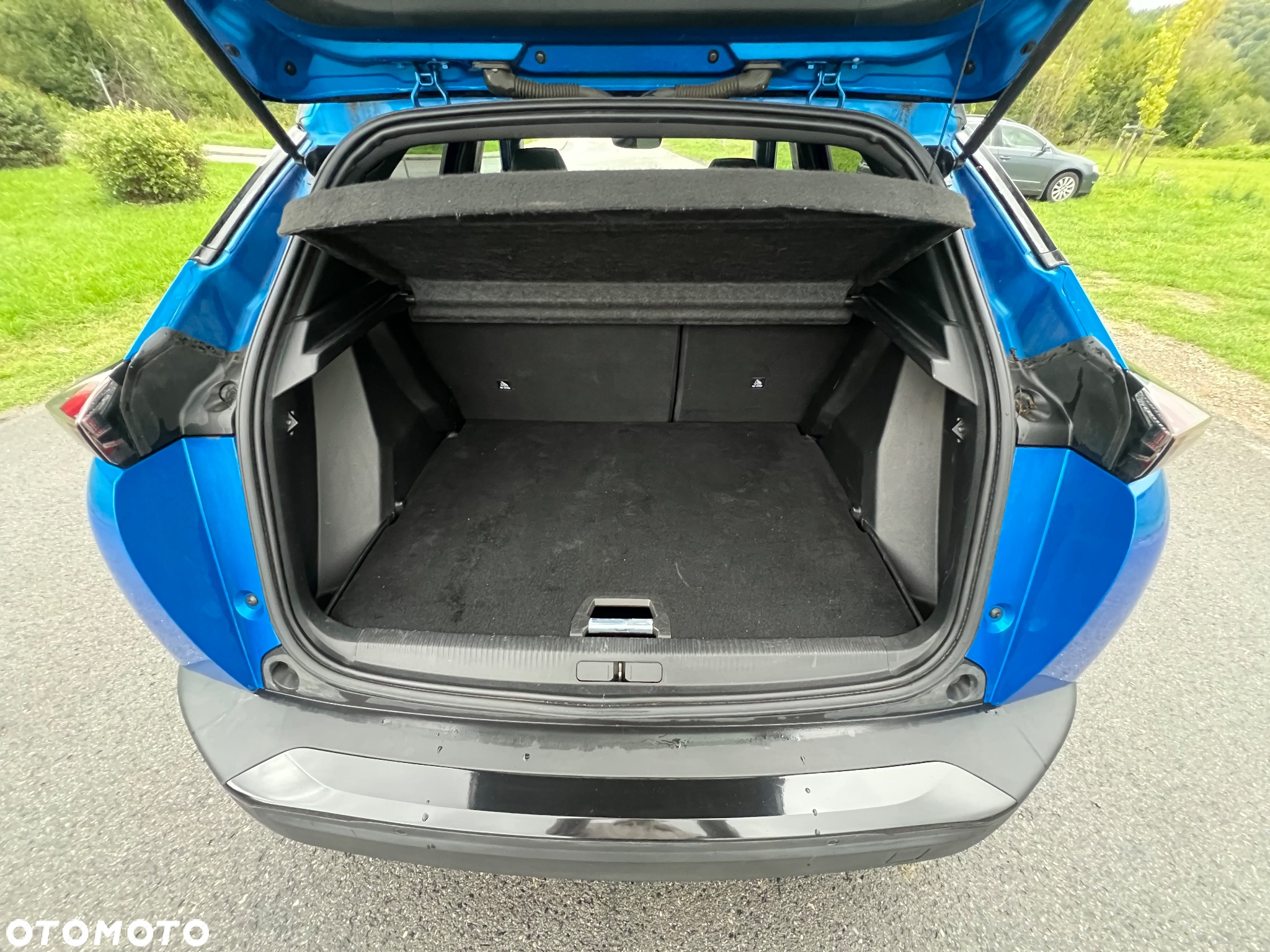 Peugeot 2008 e-2008 GT Line - 21