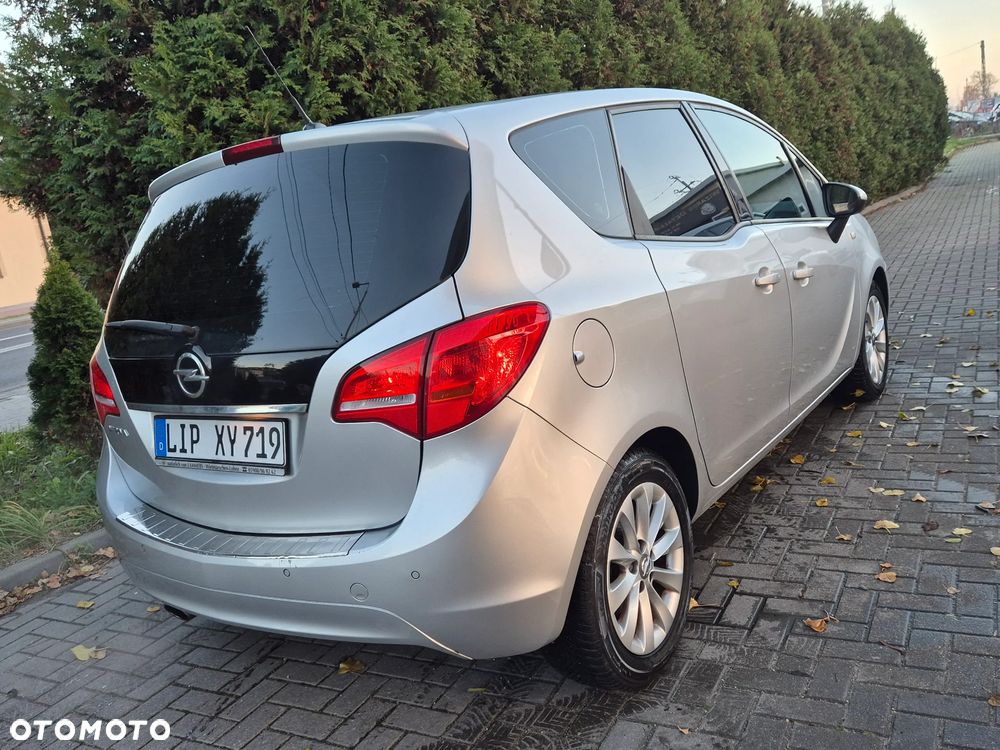 Opel Meriva 1.4 Design Edition - 11