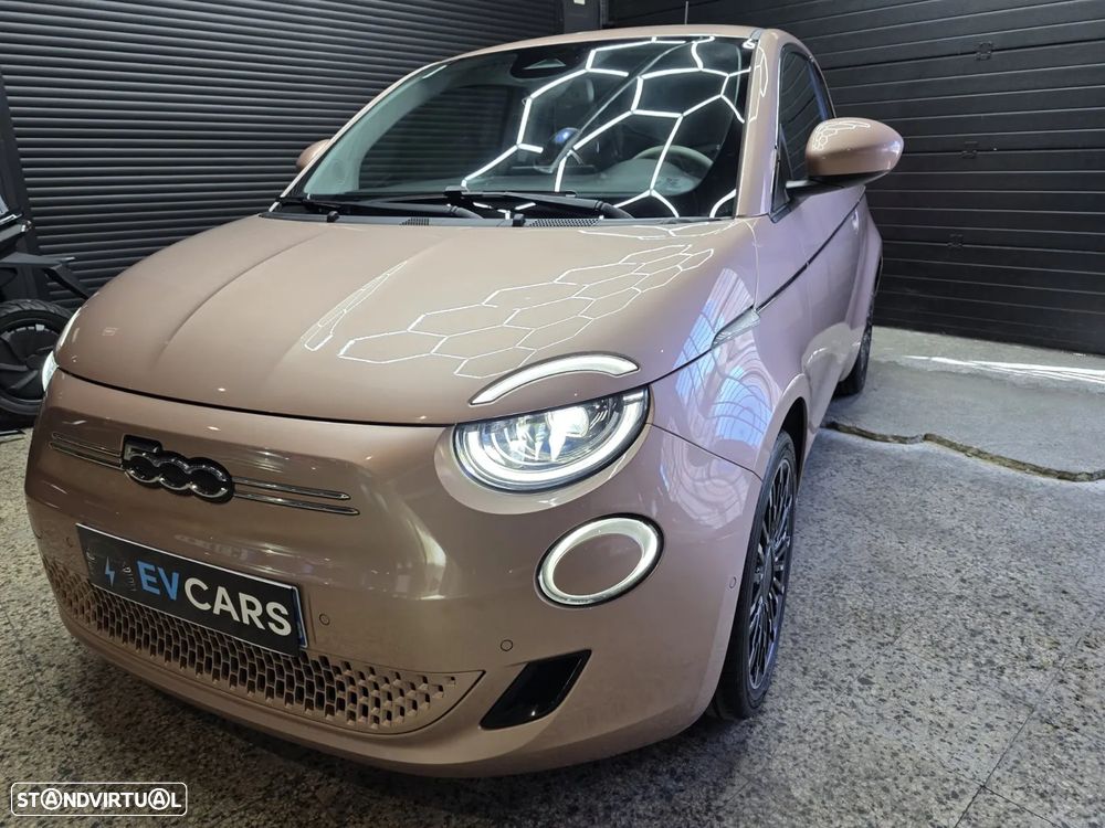 Fiat 500e 3 + 1 La Prima — photo 5