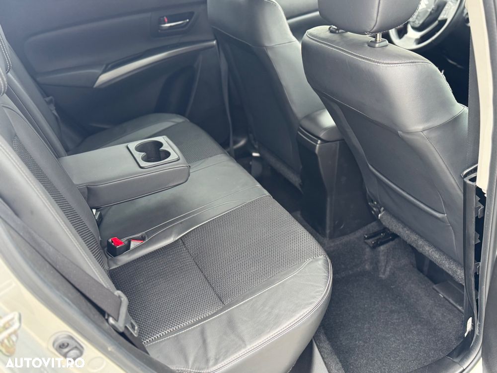 Suzuki SX4 S-Cross 1.4 Boosterjet Mild Hybrid AllGrip AT6 Passion - 12