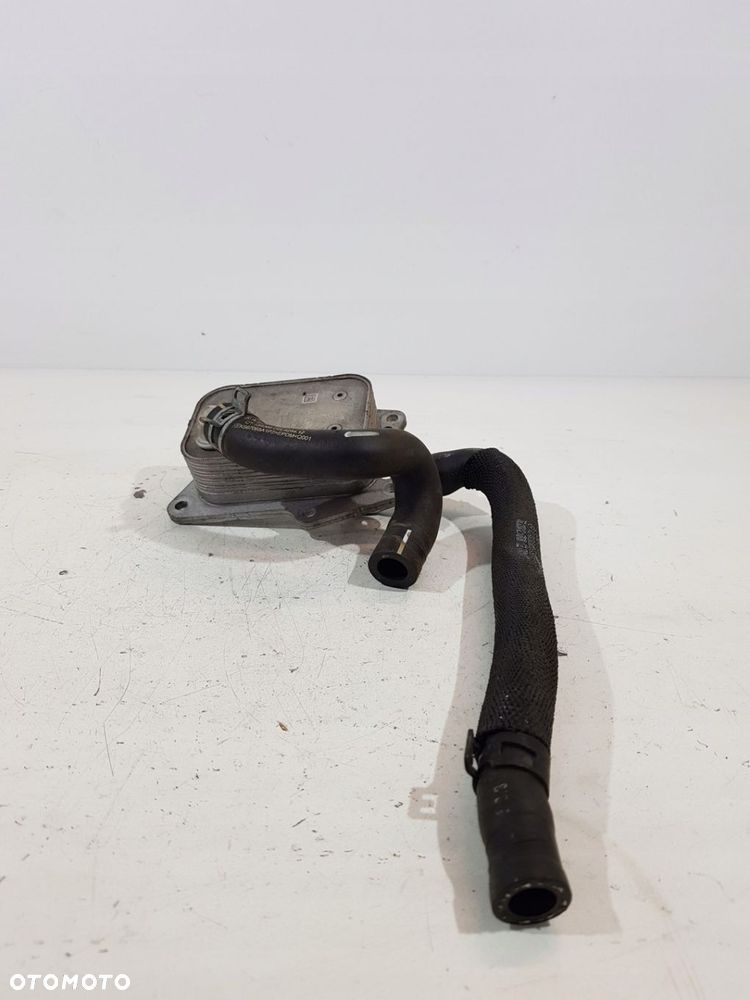CHŁODNICZKA OLEJU A2741880101 MERCEDES 2.0 CGI - 4