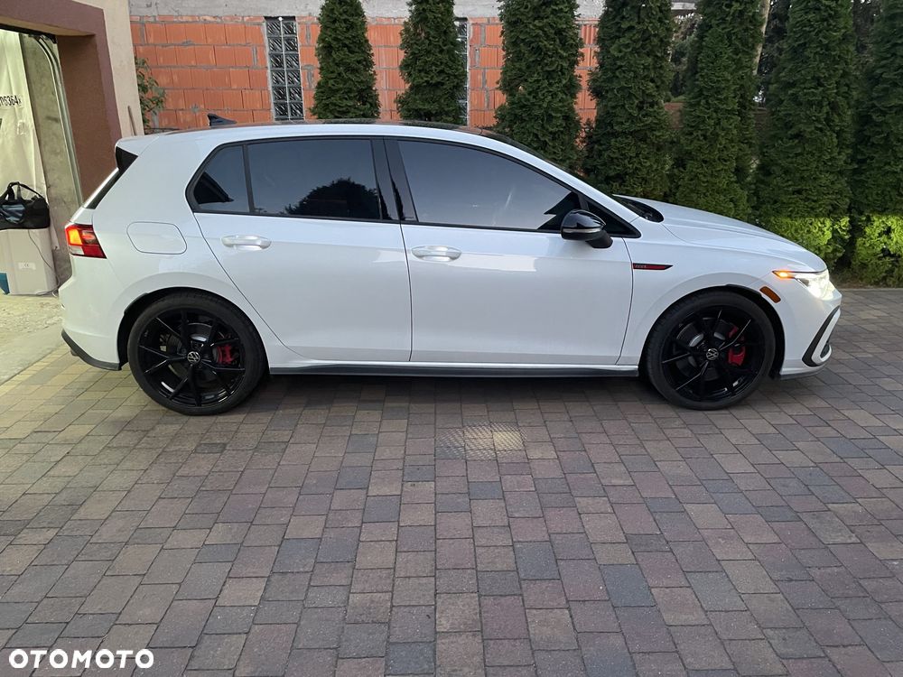 Volkswagen Golf 2024 photo 3