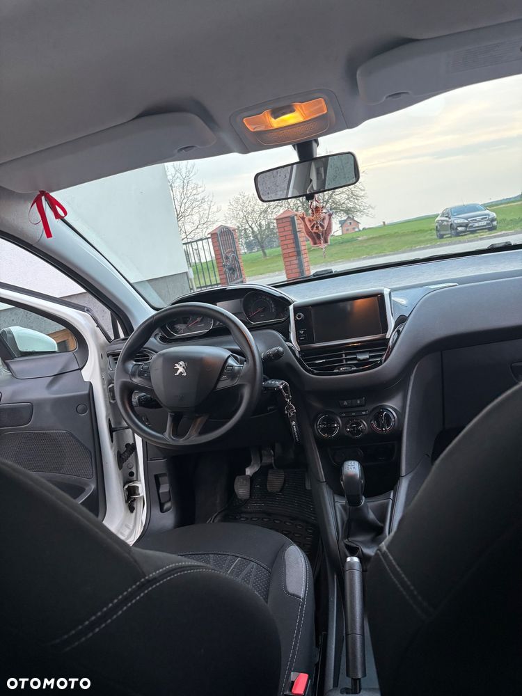 Peugeot 208 68 VTI Active - 12