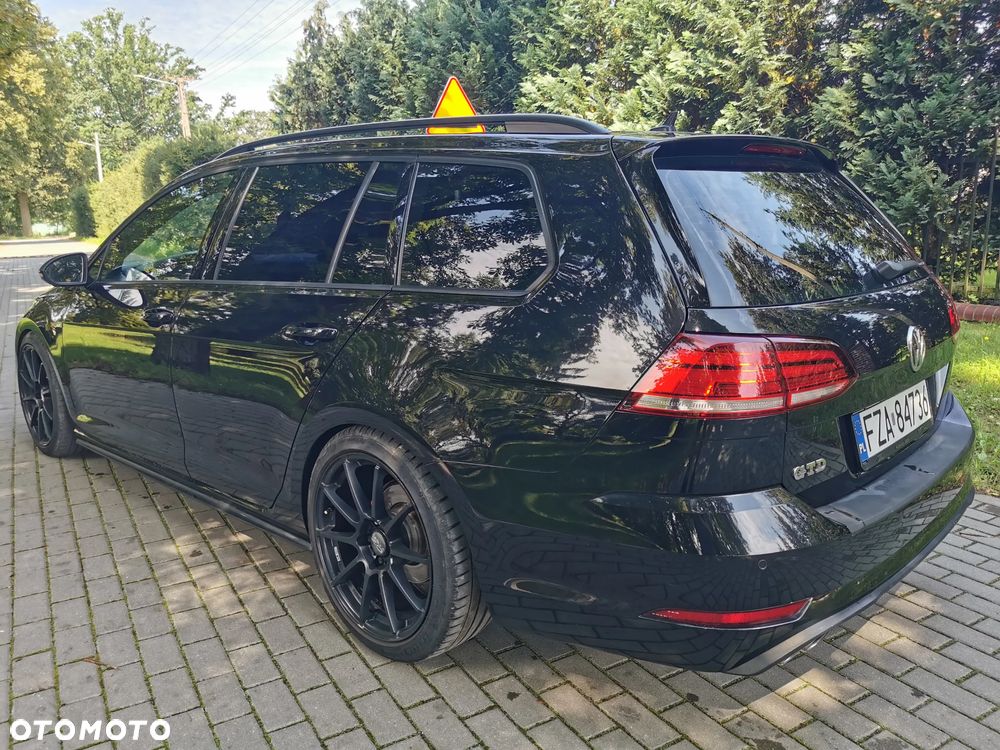 Volkswagen Golf Variant GTD BlueMotion Technology DSG - 36