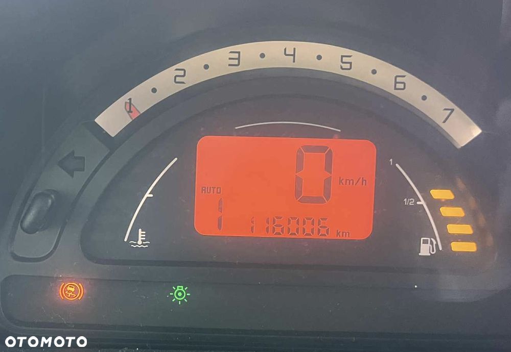 Citroën C3 Pluriel 1.6i SensoDrive - 12