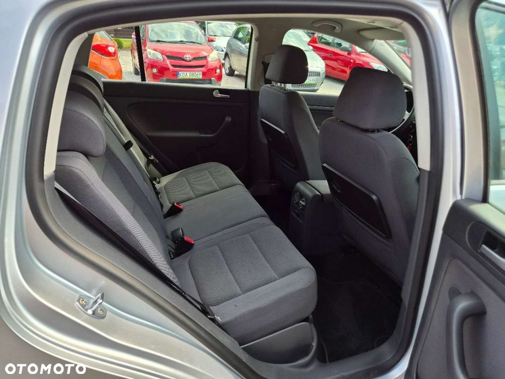Volkswagen Golf Plus - 19