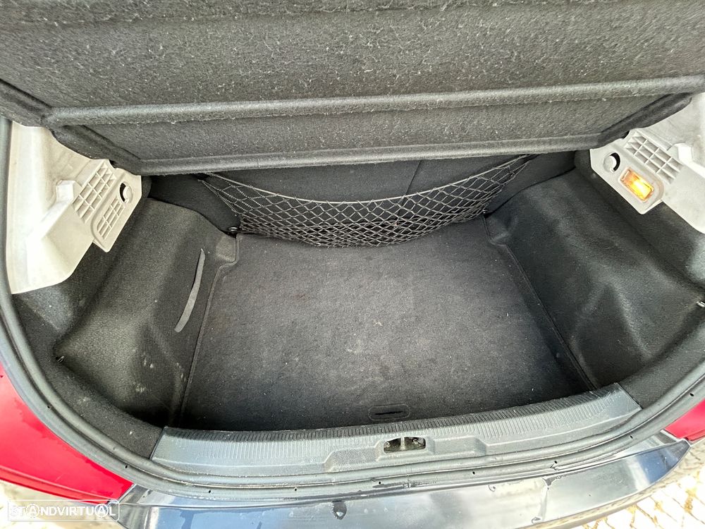 Peugeot 207 1.4 HDi Premium - 13