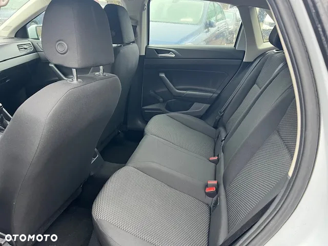 Volkswagen Polo - 21