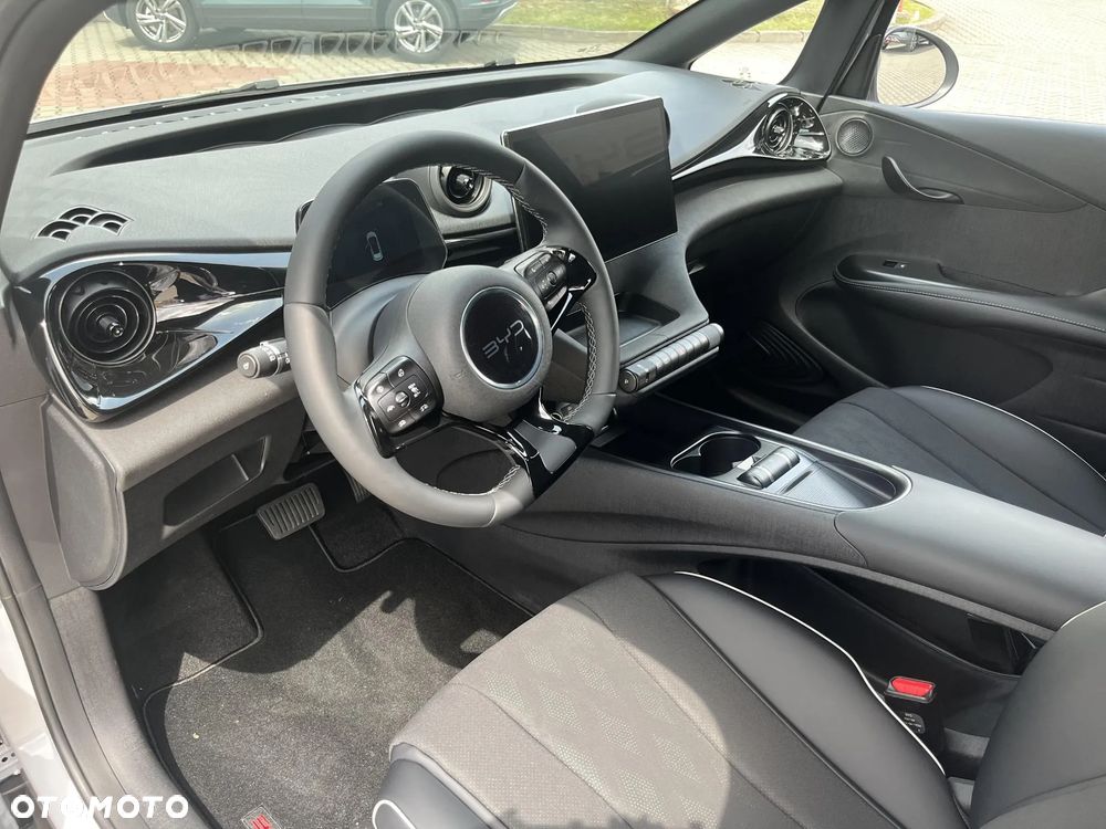 BYD Dolphin 60.4kWh Comfort - 9