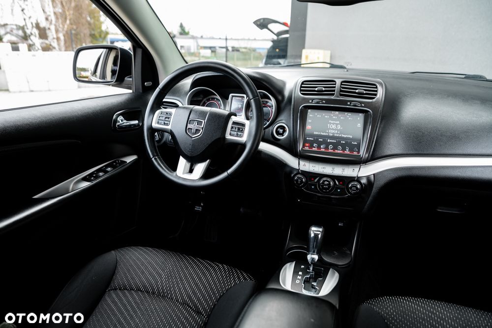 Dodge Journey - 26