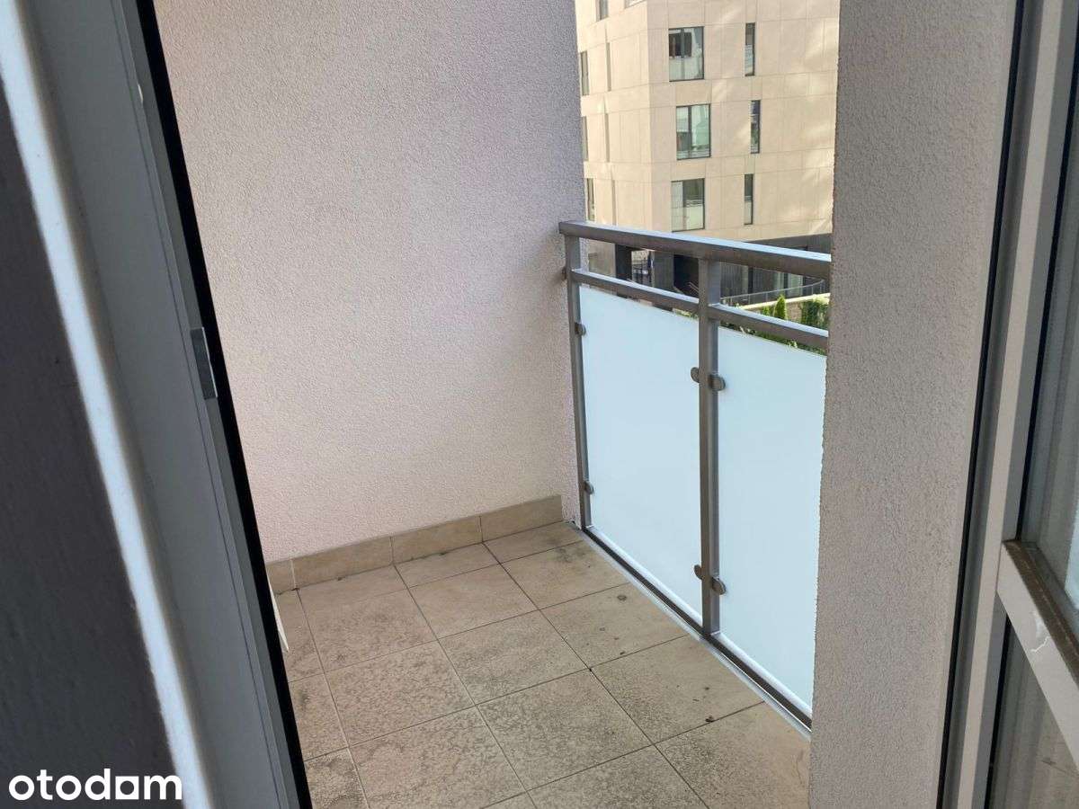 | Blisko Metra | Loggia | Winda | Umeblowane|