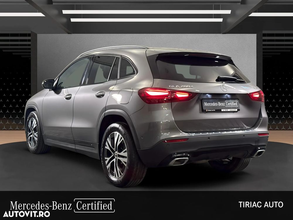 Mercedes-Benz GLA 200 d 4MATIC - 5