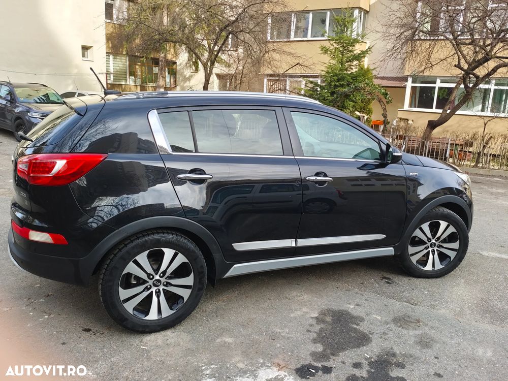 Kia Sportage 2,0 CRDI AWD Dream-Team Edition - 10