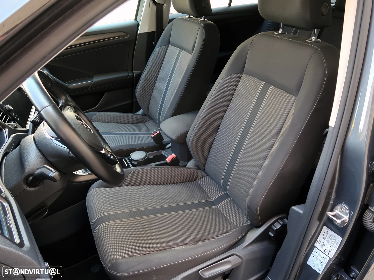 VW T-Roc 1.6 TDI Sport - 14