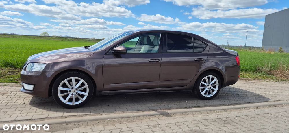 Skoda Octavia 1.4 TSI Ambition - 1