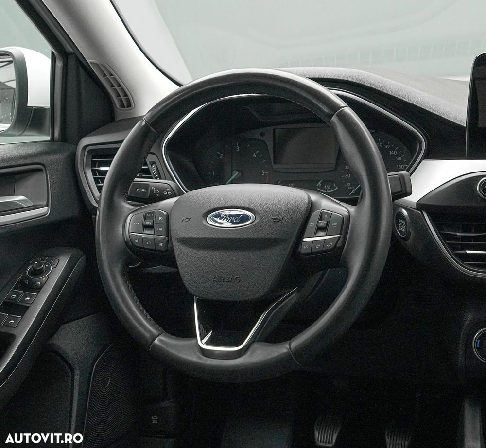 Ford Focus 1.5 EcoBlue Titanium Business - 16