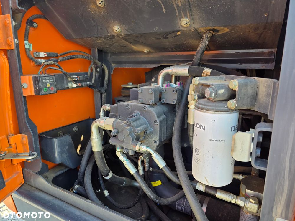 Doosan DX 225 LC-7, 2022 ROK, 2700 MTH - 16