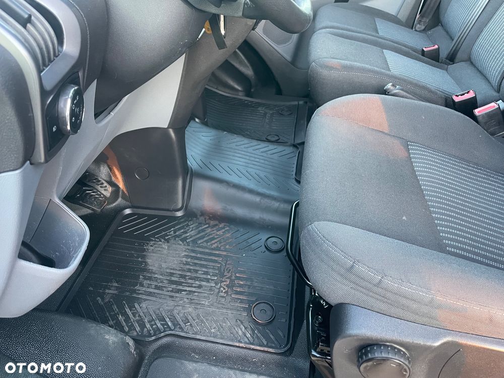 Ford Transit Custom - 16