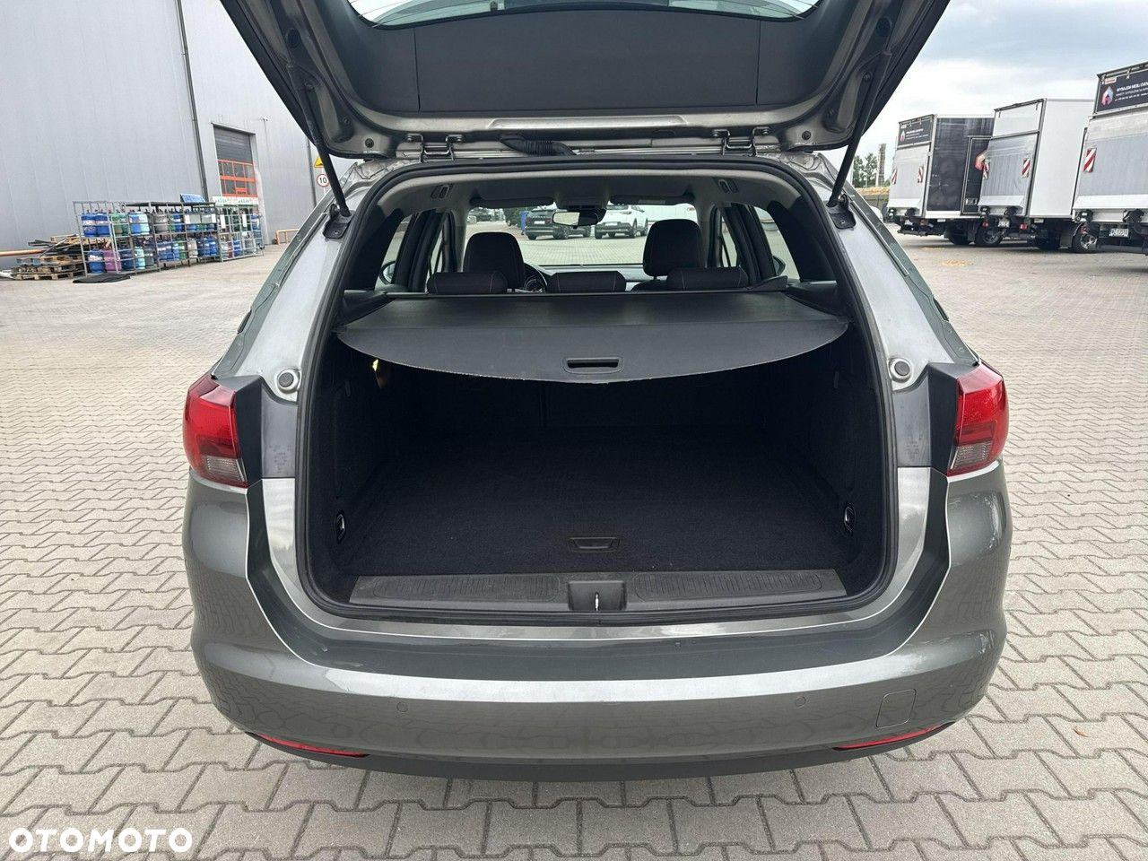 Opel Astra - 16