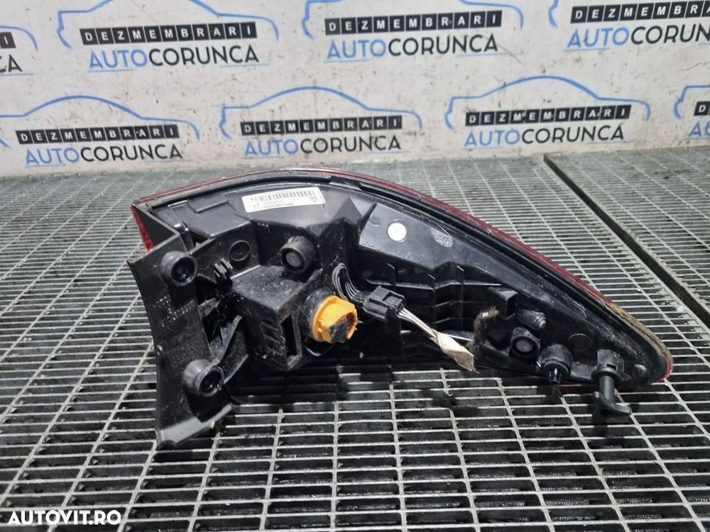 Stop Dreapta Renault Kadjar 2015 - 2018 SUV 4 Usi (1310) Cu led - 2