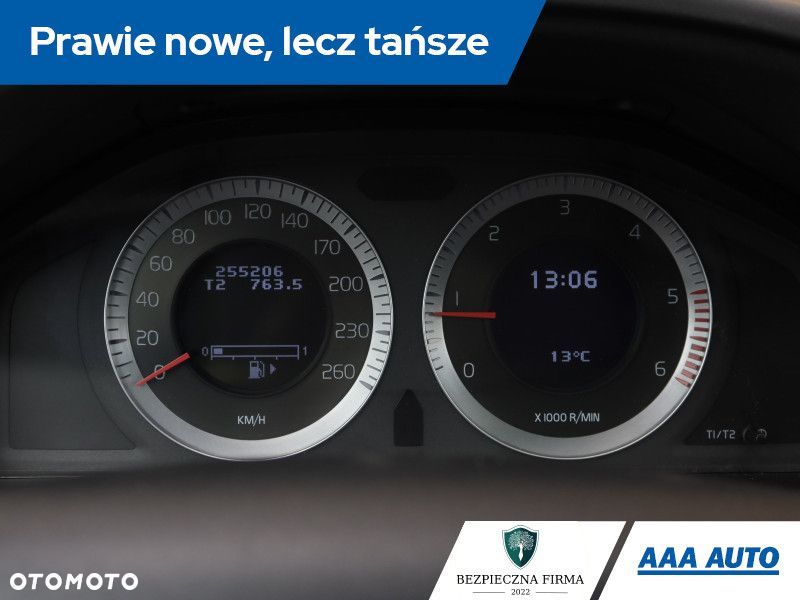 Volvo XC 60 - 13